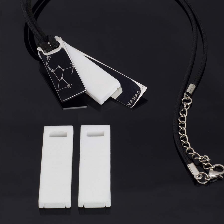 Vanacci Nightfall pendant with essential oil 